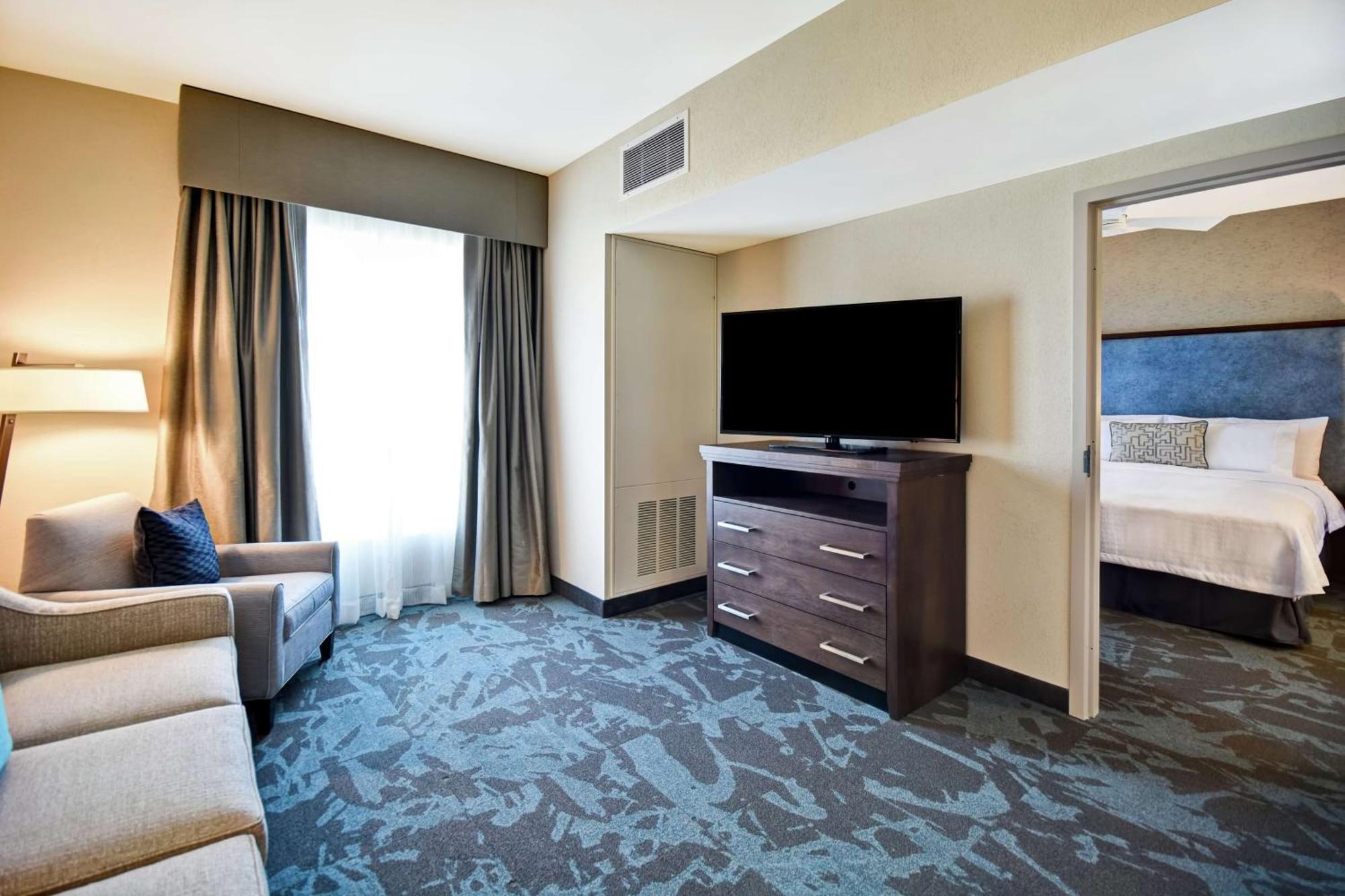 Homewood By Hilton Airport 3*