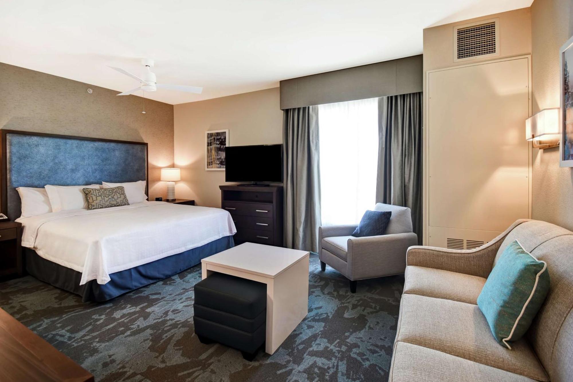 Homewood By Hilton Airport